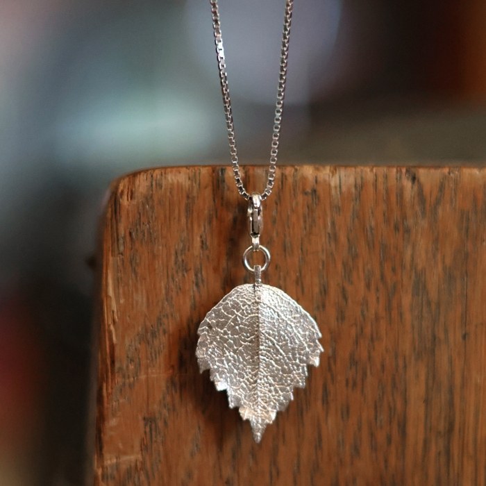 Sylvsmidja Birch Leaf Necklace
