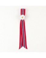 Syttende Mai Ribbon Pin with Daisy