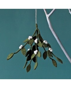 Felt Mistletoe