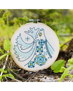 Folk Caribou Embroidery Kit