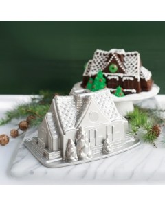 Gingerbread House Cake Pan