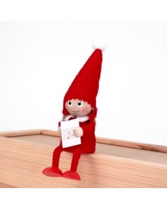 Sitting Tomte Girl Singer
