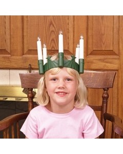 Lucia Crown