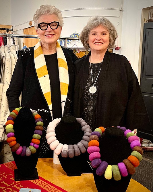 Legends in Wool - Laurie Jacobi and Mary Jane Miller